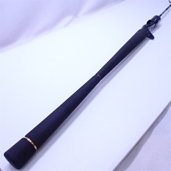 ２２ソルティガＬＪ６２ＸＨＢ・ＴＧ